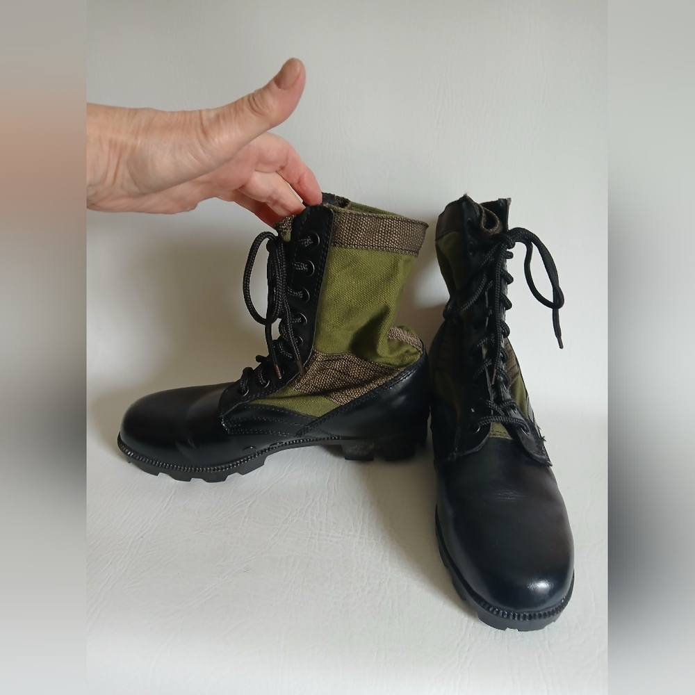 Women's Black and Green Combat Boots Canvas & Leather Sz9M Lace Up